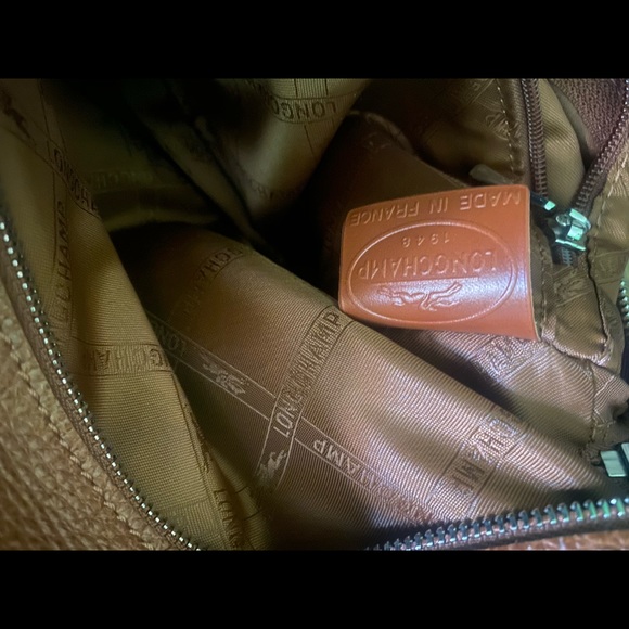 LONGCHAMP LEATHER BRITISH TAN CAMERA STYLE CROSSBODY Bag GORG LUX CLASSIC Sm EUC - Picture 4 of 16